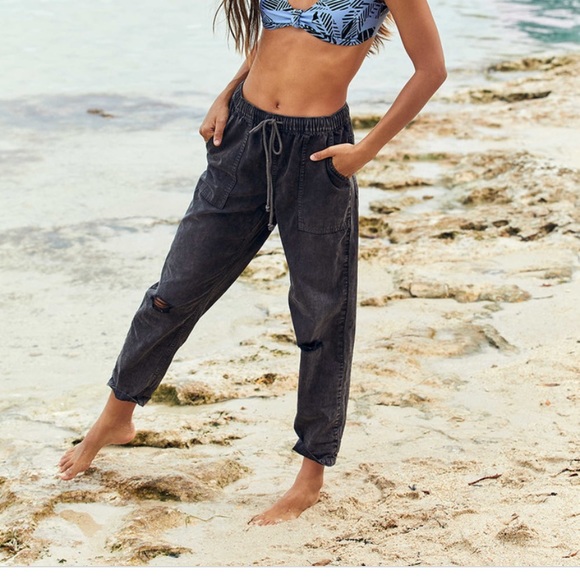 aerie Pants - SOLD—Aerie distressed drawstring boyfriend chambray pants